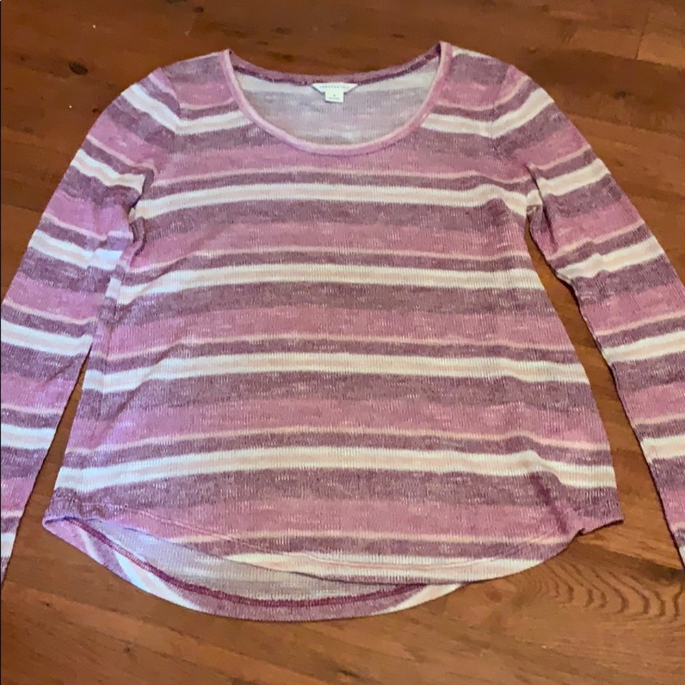 NWOT never worn aéropostale long sleeve shirt